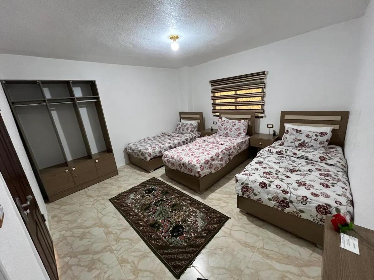 Z3 Hostel Ваді-Муса Екстер'єр фото