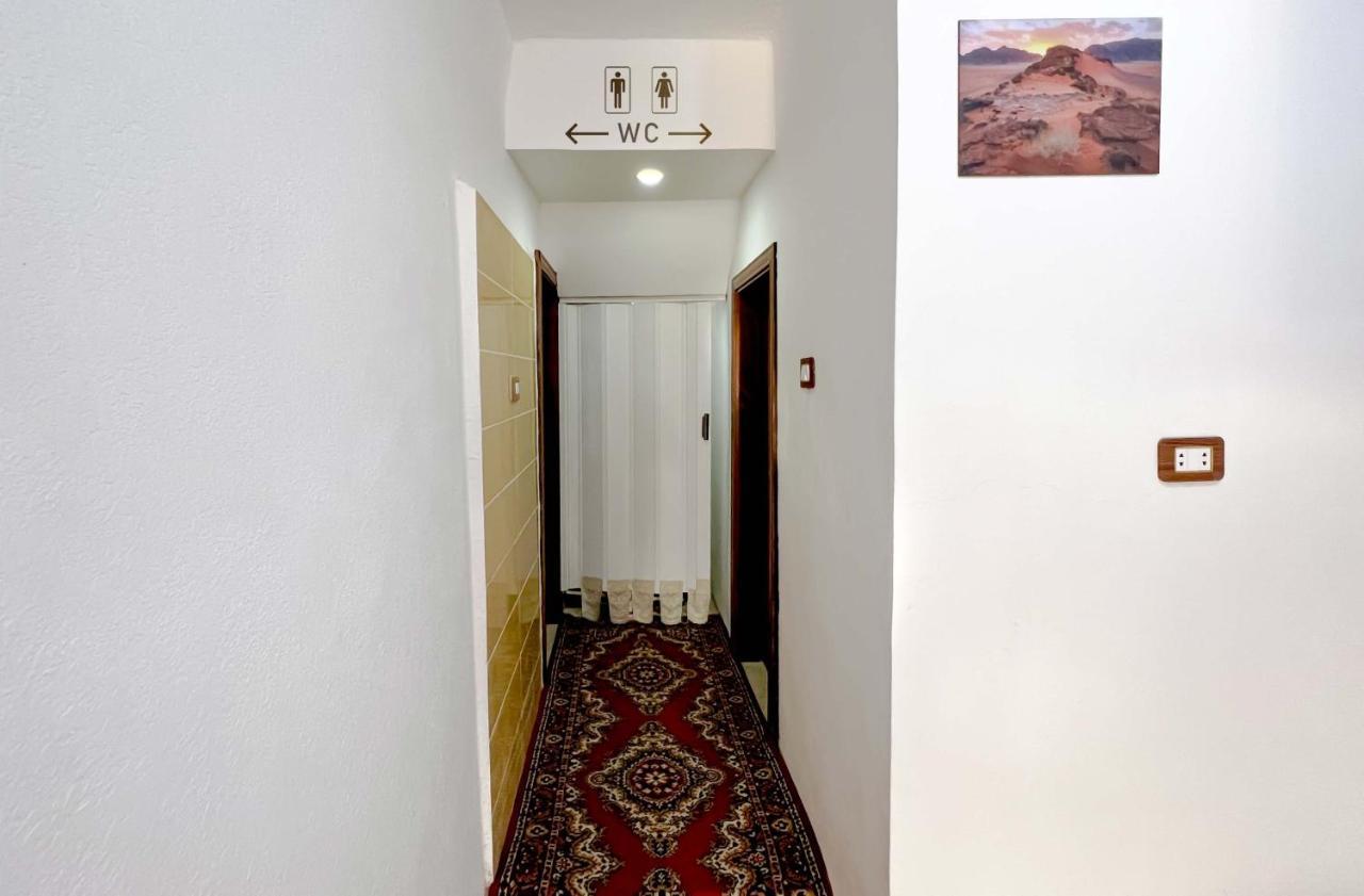 Z3 Hostel Ваді-Муса Екстер'єр фото