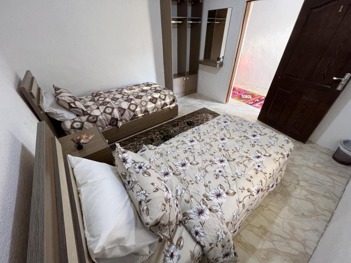 Z3 Hostel Ваді-Муса Екстер'єр фото